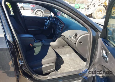 2014 Dodge Charger Police z USA, uszkodzony, nr VIN 2C3CDXAT7EH180619